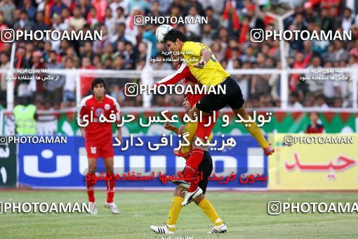 1227323, Shiraz, Iran, لیگ برتر فوتبال ایران، Persian Gulf Cup، Week 13، First Leg، Fajr-e Sepasi Shiraz 1 v 0 Persepolis on 2008/10/31 at Hafezieh Stadium