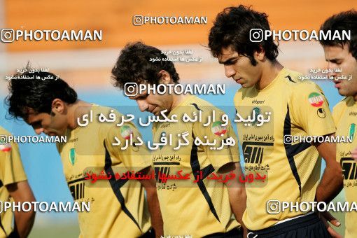 1227701, Tehran, , لیگ برتر فوتبال ایران، Persian Gulf Cup، Week 13، First Leg، Rah Ahan 3 v 0 Aboumoslem on 2008/10/31 at Ekbatan Stadium