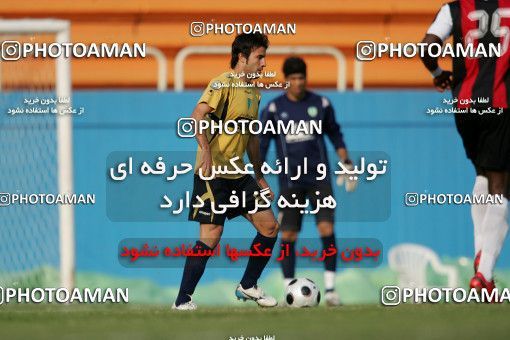 1227515, Tehran, , لیگ برتر فوتبال ایران، Persian Gulf Cup، Week 13، First Leg، Rah Ahan 3 v 0 Aboumoslem on 2008/10/31 at Ekbatan Stadium