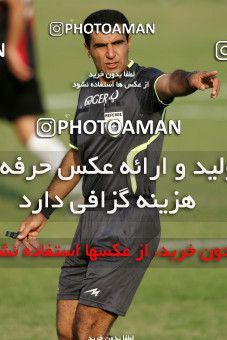 1227517, Tehran, , لیگ برتر فوتبال ایران، Persian Gulf Cup، Week 13، First Leg، Rah Ahan 3 v 0 Aboumoslem on 2008/10/31 at Ekbatan Stadium
