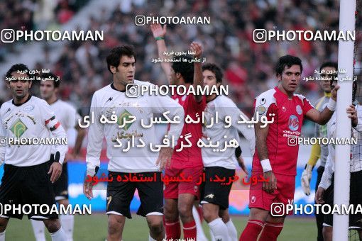 1227930, Tehran, Iran, لیگ برتر فوتبال ایران، Persian Gulf Cup، Week 14، First Leg، Persepolis 2 v 2 Saba Qom on 2008/11/06 at Azadi Stadium