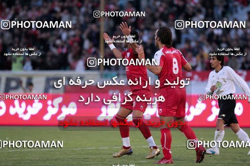 1227813, Tehran, Iran, لیگ برتر فوتبال ایران، Persian Gulf Cup، Week 14، First Leg، Persepolis 2 v 2 Saba Qom on 2008/11/06 at Azadi Stadium