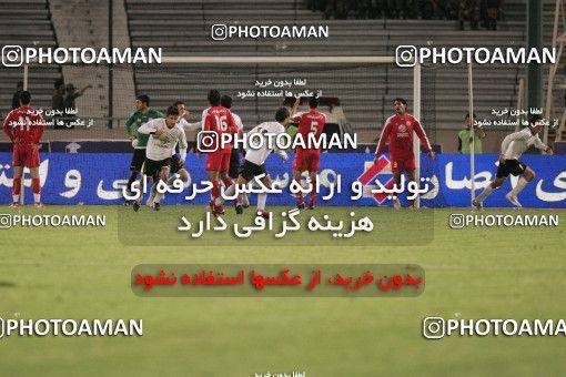 1227964, Tehran, Iran, لیگ برتر فوتبال ایران، Persian Gulf Cup، Week 14، First Leg، Persepolis 2 v 2 Saba Qom on 2008/11/06 at Azadi Stadium