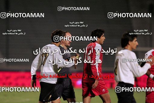1227956, Tehran, Iran, لیگ برتر فوتبال ایران، Persian Gulf Cup، Week 14، First Leg، Persepolis 2 v 2 Saba Qom on 2008/11/06 at Azadi Stadium