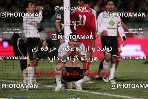 1227825, Tehran, Iran, لیگ برتر فوتبال ایران، Persian Gulf Cup، Week 14، First Leg، Persepolis 2 v 2 Saba Qom on 2008/11/06 at Azadi Stadium