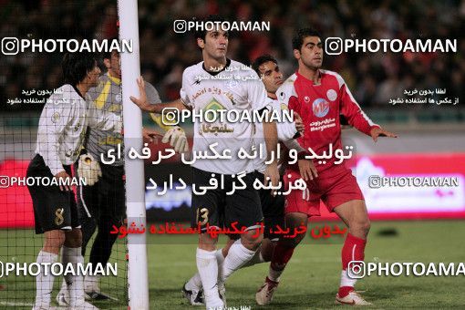 1227761, Tehran, Iran, لیگ برتر فوتبال ایران، Persian Gulf Cup، Week 14، First Leg، Persepolis 2 v 2 Saba Qom on 2008/11/06 at Azadi Stadium