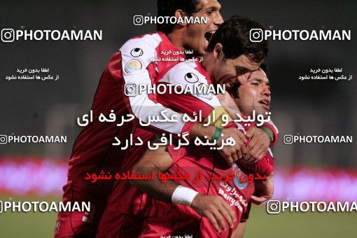 1227758, Tehran, Iran, لیگ برتر فوتبال ایران، Persian Gulf Cup، Week 14، First Leg، Persepolis 2 v 2 Saba Qom on 2008/11/06 at Azadi Stadium