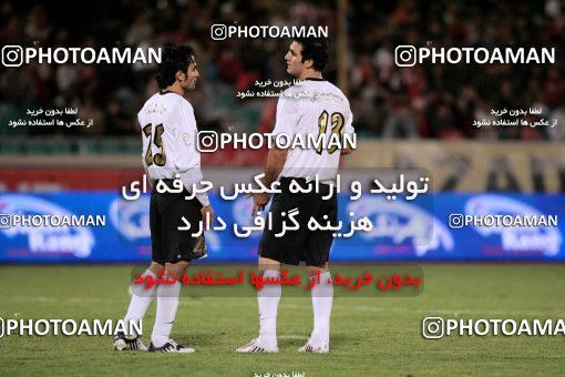 1227961, Tehran, Iran, لیگ برتر فوتبال ایران، Persian Gulf Cup، Week 14، First Leg، Persepolis 2 v 2 Saba Qom on 2008/11/06 at Azadi Stadium