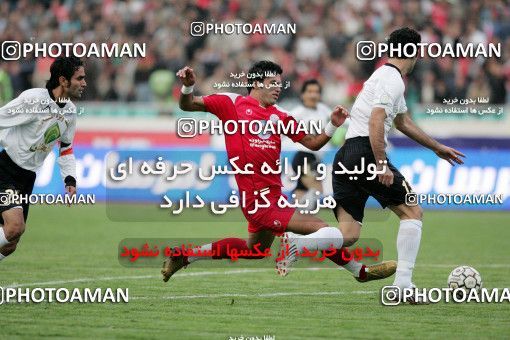 1227781, Tehran, Iran, لیگ برتر فوتبال ایران، Persian Gulf Cup، Week 14، First Leg، Persepolis 2 v 2 Saba Qom on 2008/11/06 at Azadi Stadium