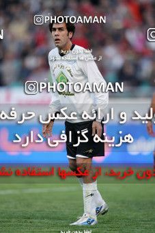1227992, Tehran, Iran, لیگ برتر فوتبال ایران، Persian Gulf Cup، Week 14، First Leg، Persepolis 2 v 2 Saba Qom on 2008/11/06 at Azadi Stadium