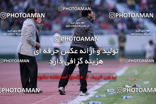 1228233, Tehran, Iran, لیگ برتر فوتبال ایران، Persian Gulf Cup، Week 14، First Leg، Persepolis 2 v 2 Saba Qom on 2008/11/06 at Azadi Stadium