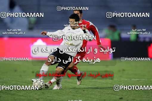 1228057, Tehran, Iran, لیگ برتر فوتبال ایران، Persian Gulf Cup، Week 14، First Leg، Persepolis 2 v 2 Saba Qom on 2008/11/06 at Azadi Stadium