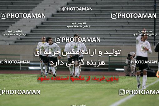1228016, Tehran, Iran, لیگ برتر فوتبال ایران، Persian Gulf Cup، Week 14، First Leg، Persepolis 2 v 2 Saba Qom on 2008/11/06 at Azadi Stadium