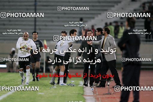 1228307, Tehran, Iran, لیگ برتر فوتبال ایران، Persian Gulf Cup، Week 14، First Leg، Persepolis 2 v 2 Saba Qom on 2008/11/06 at Azadi Stadium