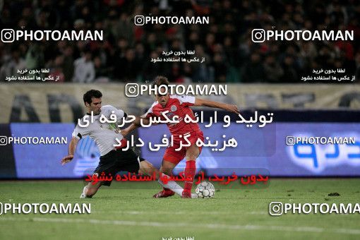 1228309, Tehran, Iran, لیگ برتر فوتبال ایران، Persian Gulf Cup، Week 14، First Leg، Persepolis 2 v 2 Saba Qom on 2008/11/06 at Azadi Stadium