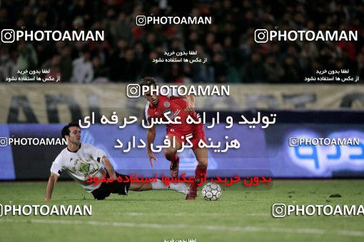 1228286, Tehran, Iran, لیگ برتر فوتبال ایران، Persian Gulf Cup، Week 14، First Leg، Persepolis 2 v 2 Saba Qom on 2008/11/06 at Azadi Stadium