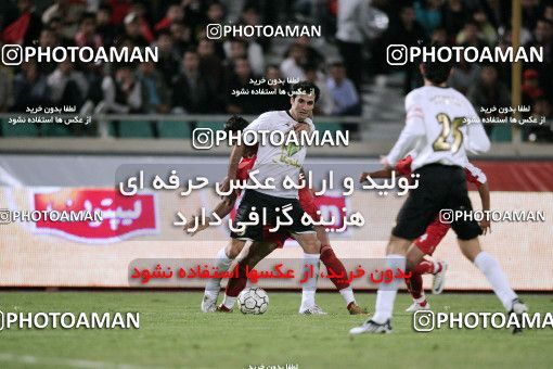 1227970, Tehran, Iran, لیگ برتر فوتبال ایران، Persian Gulf Cup، Week 14، First Leg، Persepolis 2 v 2 Saba Qom on 2008/11/06 at Azadi Stadium