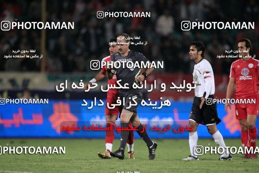 1228155, Tehran, Iran, لیگ برتر فوتبال ایران، Persian Gulf Cup، Week 14، First Leg، Persepolis 2 v 2 Saba Qom on 2008/11/06 at Azadi Stadium