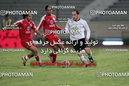 1228151, Tehran, Iran, لیگ برتر فوتبال ایران، Persian Gulf Cup، Week 14، First Leg، Persepolis 2 v 2 Saba Qom on 2008/11/06 at Azadi Stadium