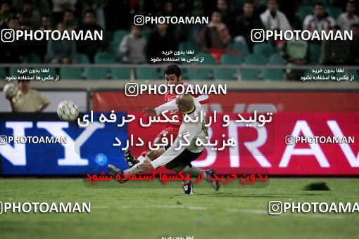 1228037, Tehran, Iran, لیگ برتر فوتبال ایران، Persian Gulf Cup، Week 14، First Leg، Persepolis 2 v 2 Saba Qom on 2008/11/06 at Azadi Stadium