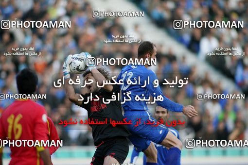 1228678, Tehran, Iran, لیگ برتر فوتبال ایران، Persian Gulf Cup، Week 15، First Leg، Esteghlal 0 v 1 Foulad Khouzestan on 2008/11/21 at Azadi Stadium
