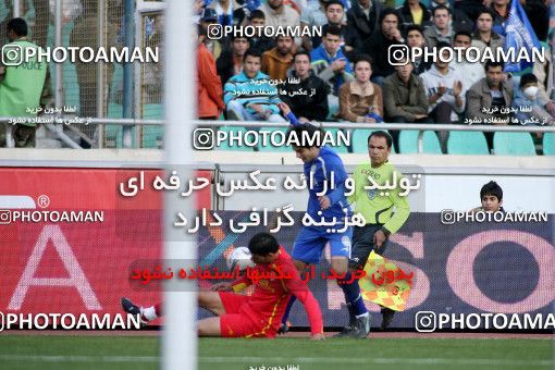 1228675, Tehran, Iran, لیگ برتر فوتبال ایران، Persian Gulf Cup، Week 15، First Leg، Esteghlal 0 v 1 Foulad Khouzestan on 2008/11/21 at Azadi Stadium