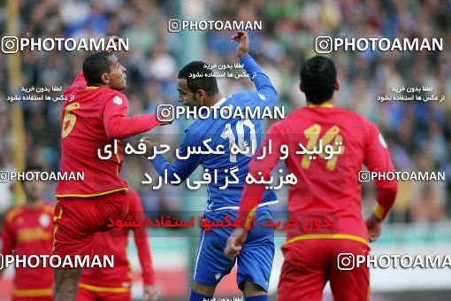 1228674, Tehran, Iran, لیگ برتر فوتبال ایران، Persian Gulf Cup، Week 15، First Leg، Esteghlal 0 v 1 Foulad Khouzestan on 2008/11/21 at Azadi Stadium
