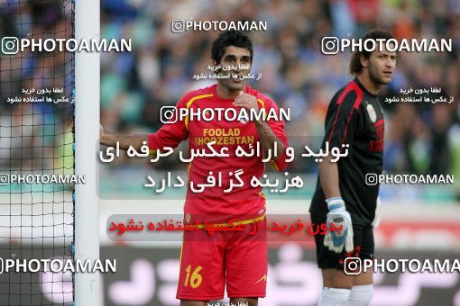 1228613, Tehran, Iran, لیگ برتر فوتبال ایران، Persian Gulf Cup، Week 15، First Leg، Esteghlal 0 v 1 Foulad Khouzestan on 2008/11/21 at Azadi Stadium