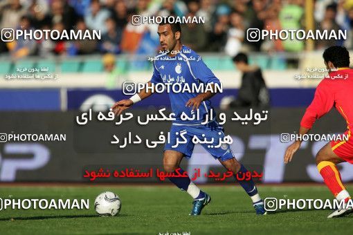 1230487, Tehran, Iran, لیگ برتر فوتبال ایران، Persian Gulf Cup، Week 15، First Leg، Esteghlal 0 v 1 Foulad Khouzestan on 2008/11/21 at Azadi Stadium
