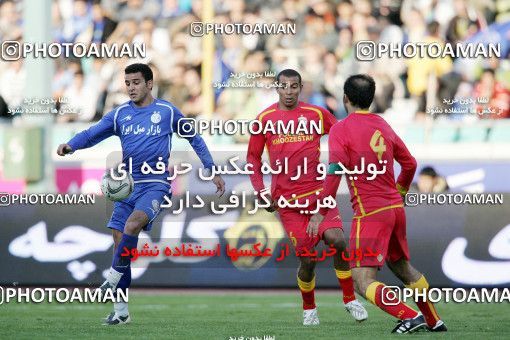 1230697, Tehran, Iran, لیگ برتر فوتبال ایران، Persian Gulf Cup، Week 15، First Leg، Esteghlal 0 v 1 Foulad Khouzestan on 2008/11/21 at Azadi Stadium