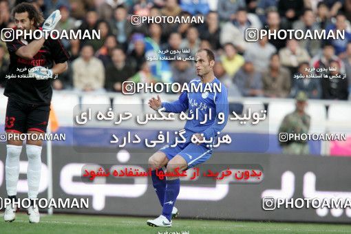 1230613, Tehran, Iran, لیگ برتر فوتبال ایران، Persian Gulf Cup، Week 15، First Leg، Esteghlal 0 v 1 Foulad Khouzestan on 2008/11/21 at Azadi Stadium