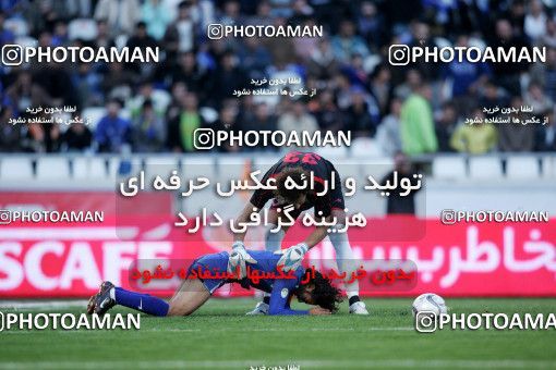 1230560, Tehran, Iran, لیگ برتر فوتبال ایران، Persian Gulf Cup، Week 15، First Leg، Esteghlal 0 v 1 Foulad Khouzestan on 2008/11/21 at Azadi Stadium