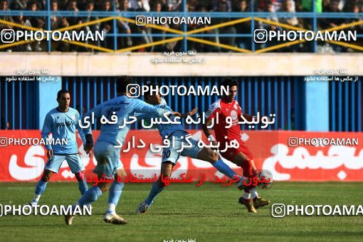 1230130, Qazvin, , لیگ برتر فوتبال ایران، Persian Gulf Cup، Week 15، First Leg، Paykan 2 v 2 Persepolis on 2008/11/22 at Shahid Rajai Stadium