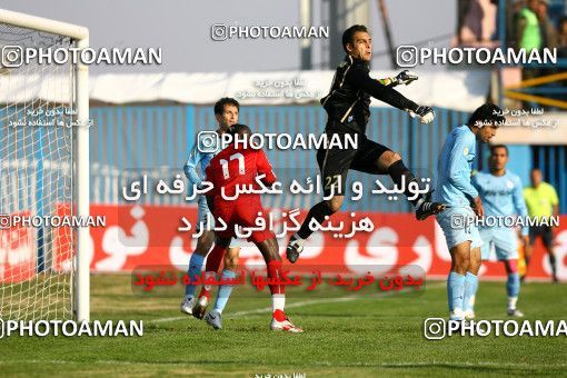 1230374, Qazvin, , لیگ برتر فوتبال ایران، Persian Gulf Cup، Week 15، First Leg، Paykan 2 v 2 Persepolis on 2008/11/22 at Shahid Rajai Stadium