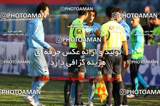 1230136, Qazvin, , لیگ برتر فوتبال ایران، Persian Gulf Cup، Week 15، First Leg، Paykan 2 v 2 Persepolis on 2008/11/22 at Shahid Rajai Stadium