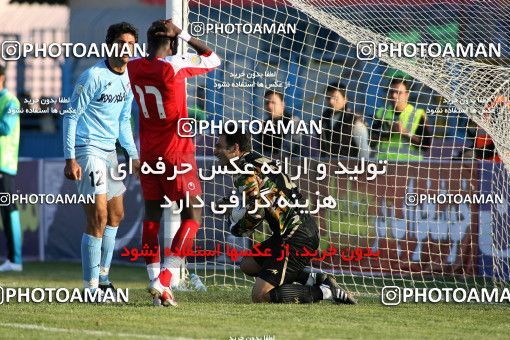 1229019, Qazvin, , لیگ برتر فوتبال ایران، Persian Gulf Cup، Week 15، First Leg، Paykan 2 v 2 Persepolis on 2008/11/22 at Shahid Rajai Stadium