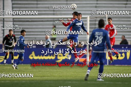 1228845, Tehran, Iran, لیگ برتر فوتبال ایران، Persian Gulf Cup، Week 16، First Leg، Persepolis 1 v 0 Esteghlal Ahvaz on 2008/11/26 at Azadi Stadium