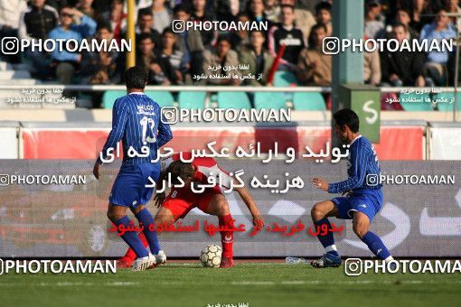 1228885, Tehran, Iran, لیگ برتر فوتبال ایران، Persian Gulf Cup، Week 16، First Leg، Persepolis 1 v 0 Esteghlal Ahvaz on 2008/11/26 at Azadi Stadium