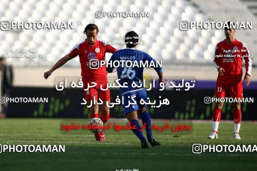 1228802, Tehran, Iran, لیگ برتر فوتبال ایران، Persian Gulf Cup، Week 16، First Leg، Persepolis 1 v 0 Esteghlal Ahvaz on 2008/11/26 at Azadi Stadium