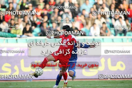 1228929, Tehran, Iran, لیگ برتر فوتبال ایران، Persian Gulf Cup، Week 16، First Leg، Persepolis 1 v 0 Esteghlal Ahvaz on 2008/11/26 at Azadi Stadium