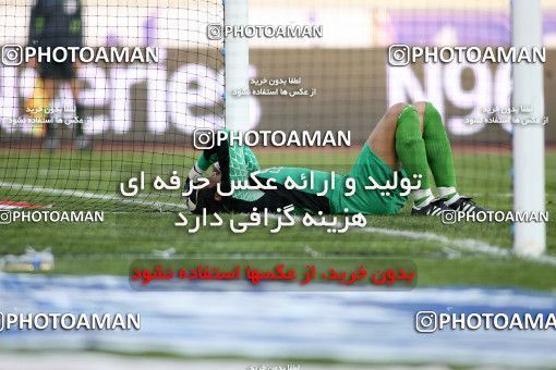 1228893, Tehran, Iran, لیگ برتر فوتبال ایران، Persian Gulf Cup، Week 16، First Leg، Persepolis 1 v 0 Esteghlal Ahvaz on 2008/11/26 at Azadi Stadium