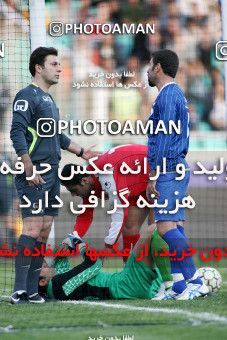 1228794, Tehran, Iran, لیگ برتر فوتبال ایران، Persian Gulf Cup، Week 16، First Leg، Persepolis 1 v 0 Esteghlal Ahvaz on 2008/11/26 at Azadi Stadium