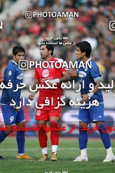 1228986, Tehran, Iran, لیگ برتر فوتبال ایران، Persian Gulf Cup، Week 16، First Leg، Persepolis 1 v 0 Esteghlal Ahvaz on 2008/11/26 at Azadi Stadium