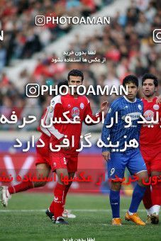 1228801, Tehran, Iran, لیگ برتر فوتبال ایران، Persian Gulf Cup، Week 16، First Leg، Persepolis 1 v 0 Esteghlal Ahvaz on 2008/11/26 at Azadi Stadium