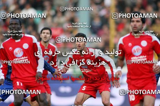 1228859, Tehran, Iran, لیگ برتر فوتبال ایران، Persian Gulf Cup، Week 16، First Leg، Persepolis 1 v 0 Esteghlal Ahvaz on 2008/11/26 at Azadi Stadium
