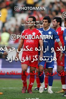 1228910, Tehran, Iran, لیگ برتر فوتبال ایران، Persian Gulf Cup، Week 16، First Leg، Persepolis 1 v 0 Esteghlal Ahvaz on 2008/11/26 at Azadi Stadium
