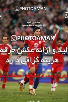 1228969, Tehran, Iran, لیگ برتر فوتبال ایران، Persian Gulf Cup، Week 16، First Leg، Persepolis 1 v 0 Esteghlal Ahvaz on 2008/11/26 at Azadi Stadium