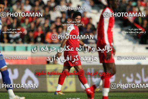 1241840, Tehran, Iran, لیگ برتر فوتبال ایران، Persian Gulf Cup، Week 16، First Leg، Persepolis 1 v 0 Esteghlal Ahvaz on 2008/11/26 at Azadi Stadium
