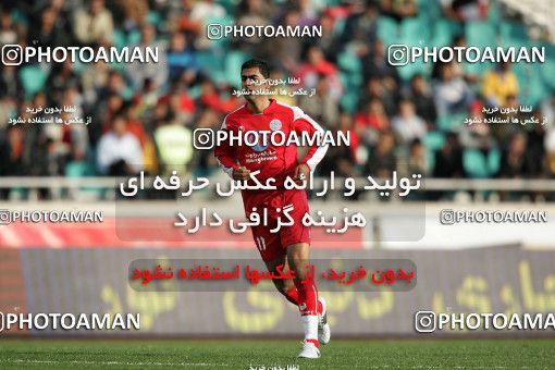 1241786, Tehran, Iran, Iran Pro League، Persian Gulf Cup، 2008-09 season، First Leg، Week 16، Persepolis ۱ v ۰ Esteghlal Ahvaz on 2008/11/26 at Azadi Stadium