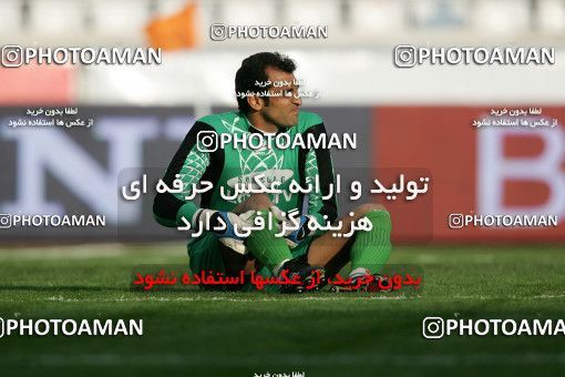1241785, Tehran, Iran, لیگ برتر فوتبال ایران، Persian Gulf Cup، Week 16، First Leg، Persepolis 1 v 0 Esteghlal Ahvaz on 2008/11/26 at Azadi Stadium
